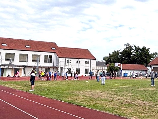 Private Heimvolksschule im Franziskushaus veranstaltet Bundesjugendspiele 