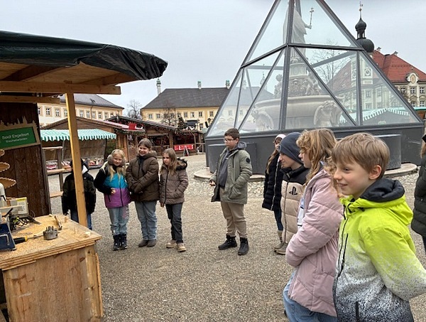 Drechseln auf den Altöttinger Christkindlmarkt – wie geht das?